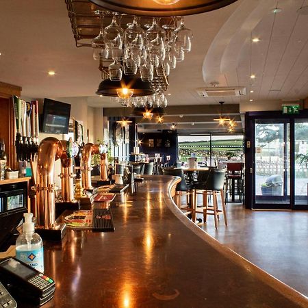 Gwesty Gadlys Hotel Cemaes Bay Esterno foto