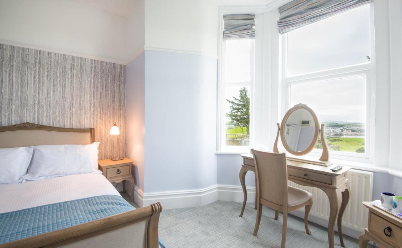 Gwesty Gadlys Hotel Cemaes Bay Esterno foto