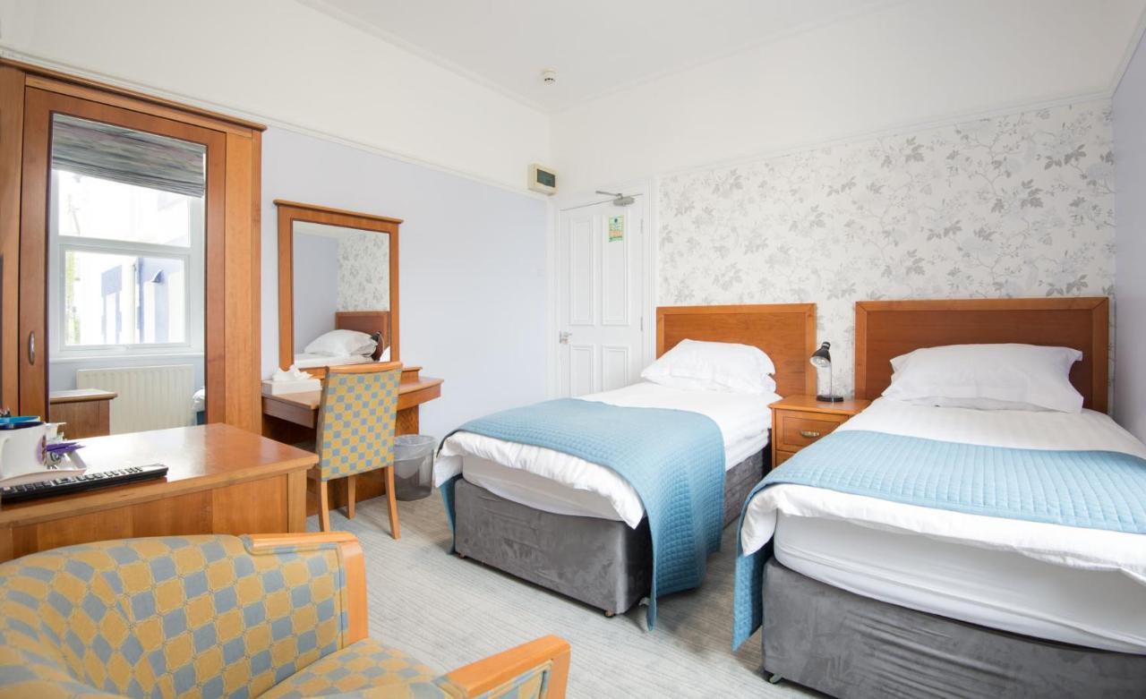 Gwesty Gadlys Hotel Cemaes Bay Esterno foto