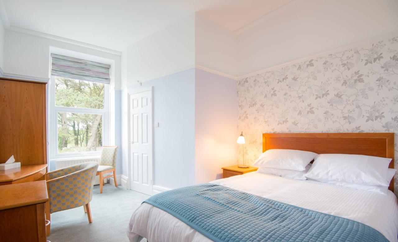 Gwesty Gadlys Hotel Cemaes Bay Esterno foto